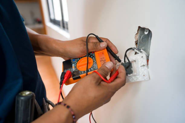 Best Affordable Electrician  in Bloomingburg, OH